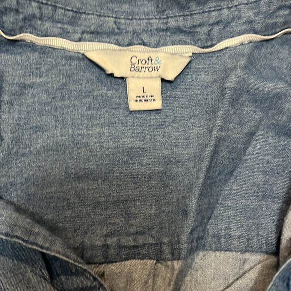 Denim button up - Picture 2 of 5